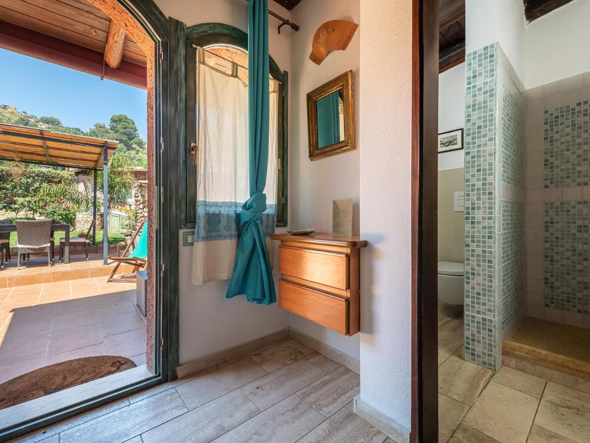 Guest House Villa Verde - Short Term Room Rentals Торре-делле-Стелле Экстерьер фото